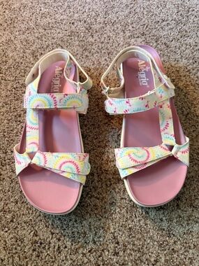 Alegria Adjustable Backstrap Sandals Henna tie-dye Size 41